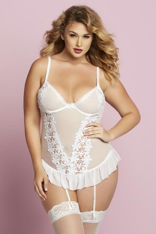 White Floral Motif Lace Bustier Set in 3X-4X