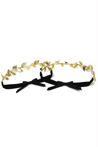 Eve Legtyes in Black and Gold